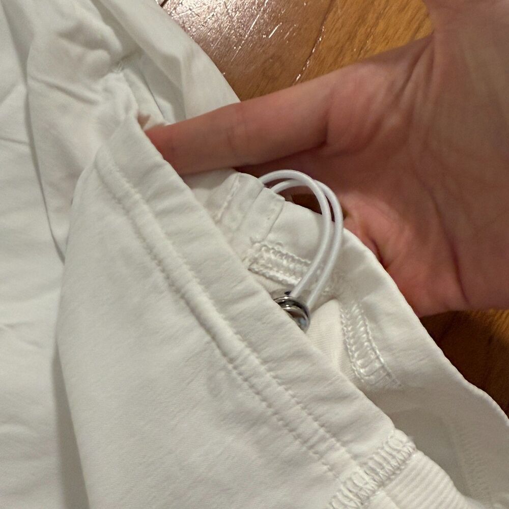 Women Lululemon Dance Studio Mid-Rise Cropped Pant Bone Size 14 Running Athletic - Picture 5 of 9